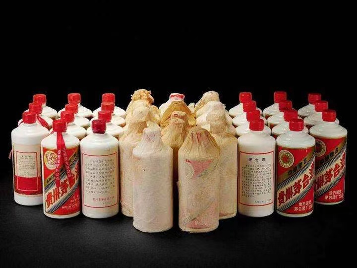 美兰老酒回收上门哪里回收(附近上门回收茅台酒）?